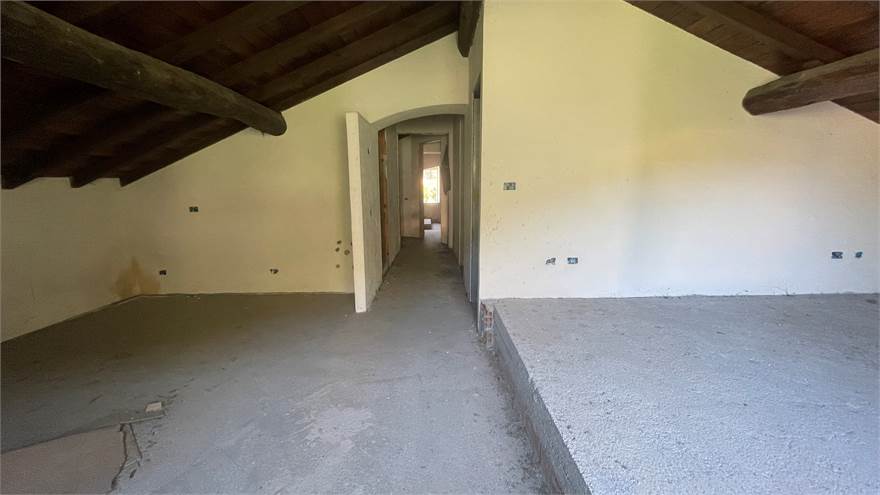 Photo 49