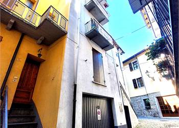 Town House for Sale in Ormea