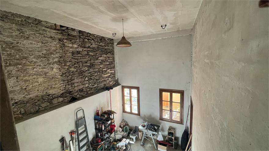 Photo 34