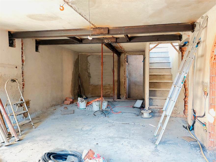 Travi di rinforzo nel controsoffitto