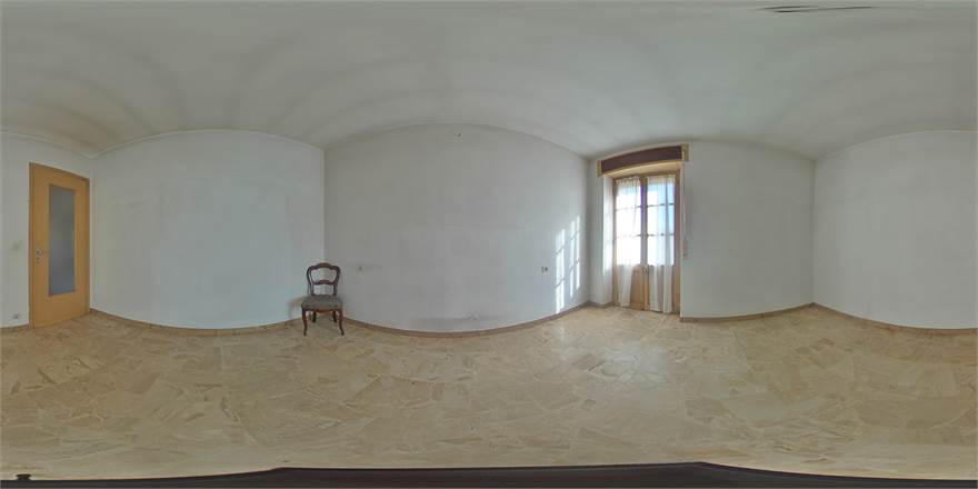 Photo 34