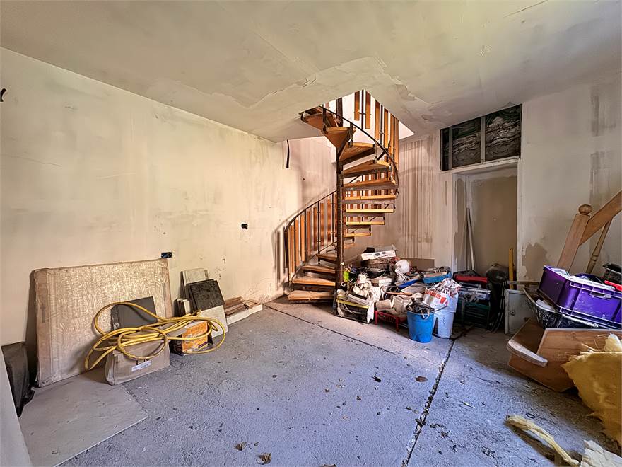 Photo 27