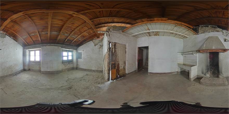 Photo 51