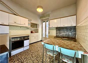 Appartamento in centro storico con garage. 