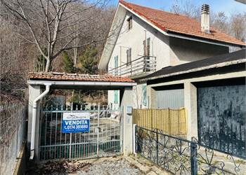 Casa indipendente nella prima periferia di Garessio.