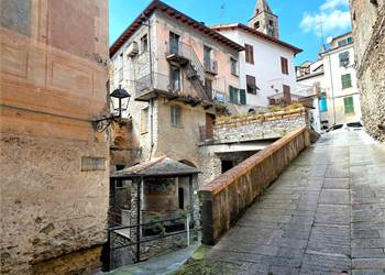 Casa caratteristica in borgo antico