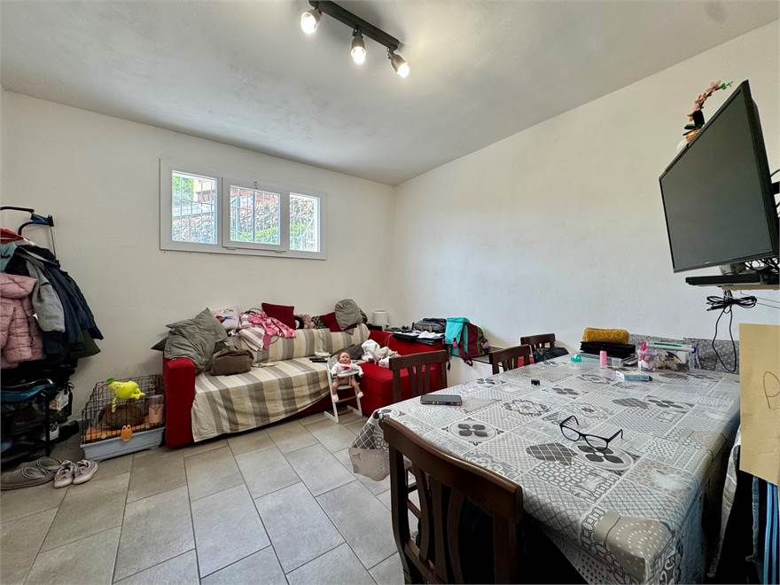 Photo 48
